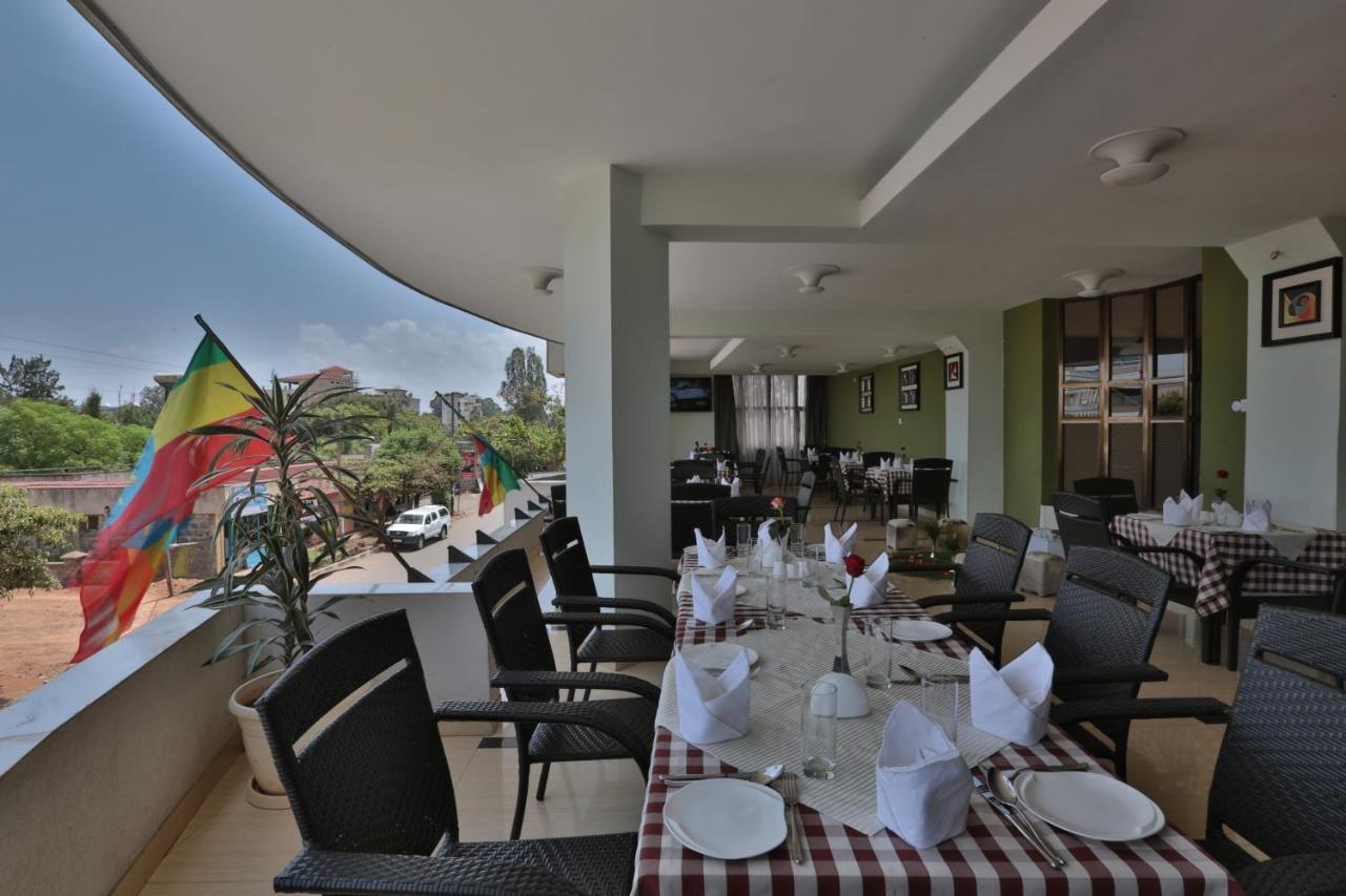 Rahnile Hotel Bahar Dar Esterno foto